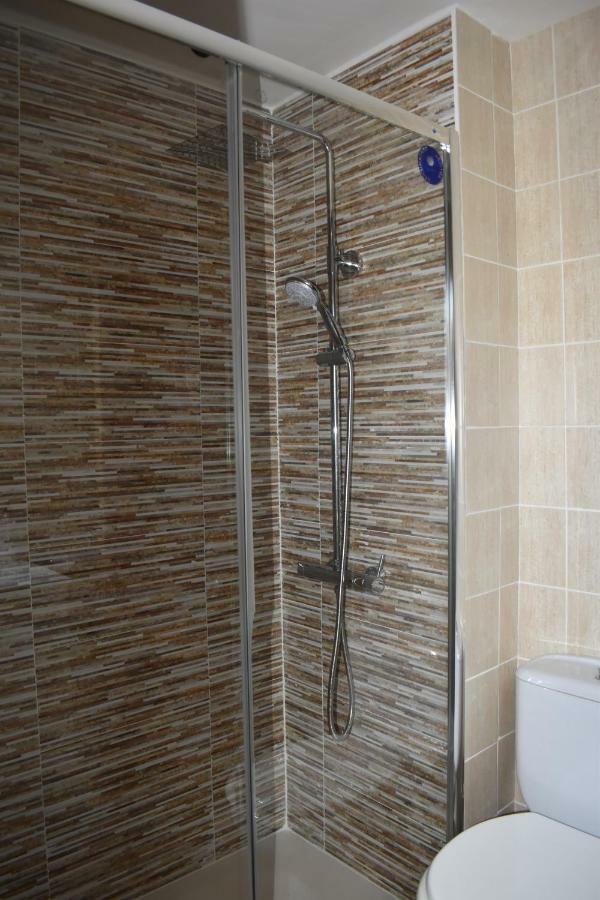 Apartament Magnolia, Habitacion Matrimonial Con Bano Uso Privado, En Casa Compartida Palafrugell Zewnętrze zdjęcie