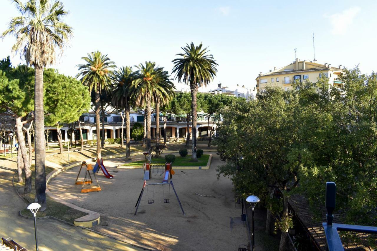 Apartament Magnolia, Habitacion Matrimonial Con Bano Uso Privado, En Casa Compartida Palafrugell Zewnętrze zdjęcie
