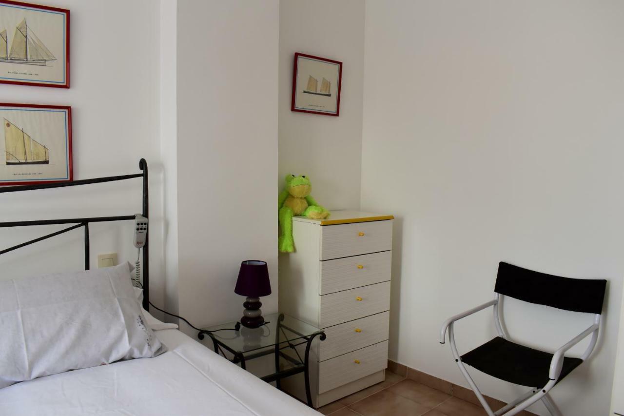 Apartament Magnolia, Habitacion Matrimonial Con Bano Uso Privado, En Casa Compartida Palafrugell Zewnętrze zdjęcie